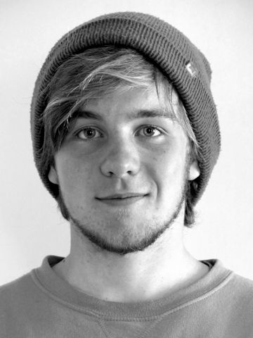 Max Bey (1)
